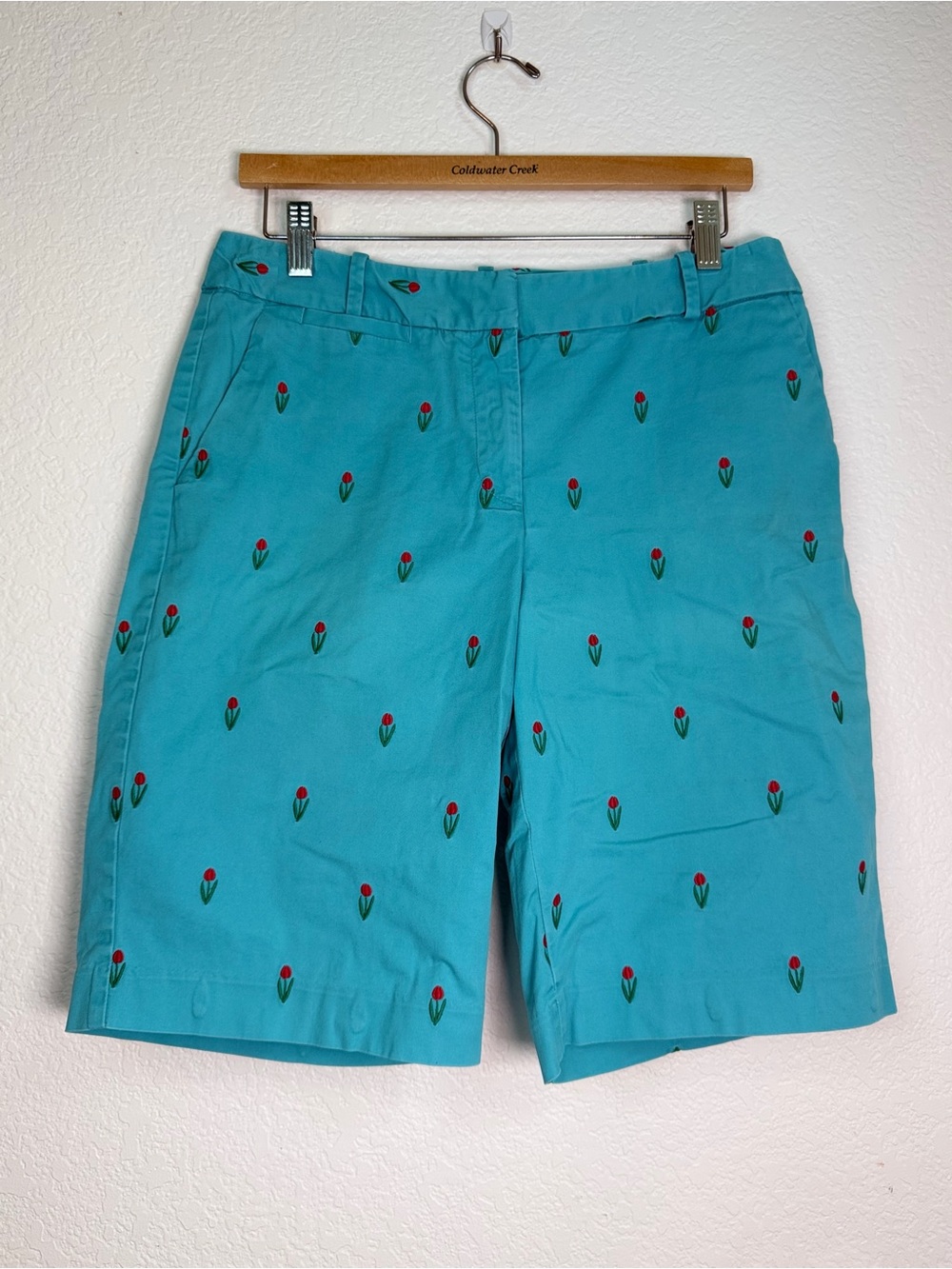 Talbots Turquoise Shorts with Red Tulip Embroidery, Size 6